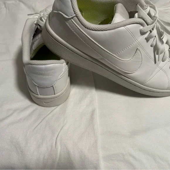 Nike White Low-Top Leather Sneakers with Neon Yellow Insole